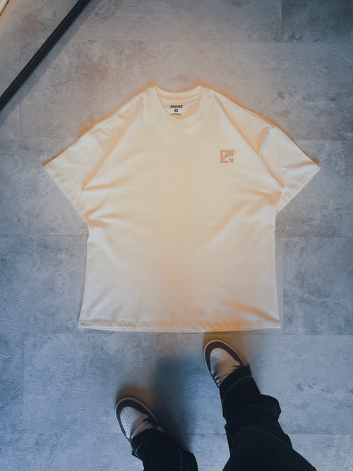 "CORRESPONDENCIA" OVERSIZE T-SHIRT.
