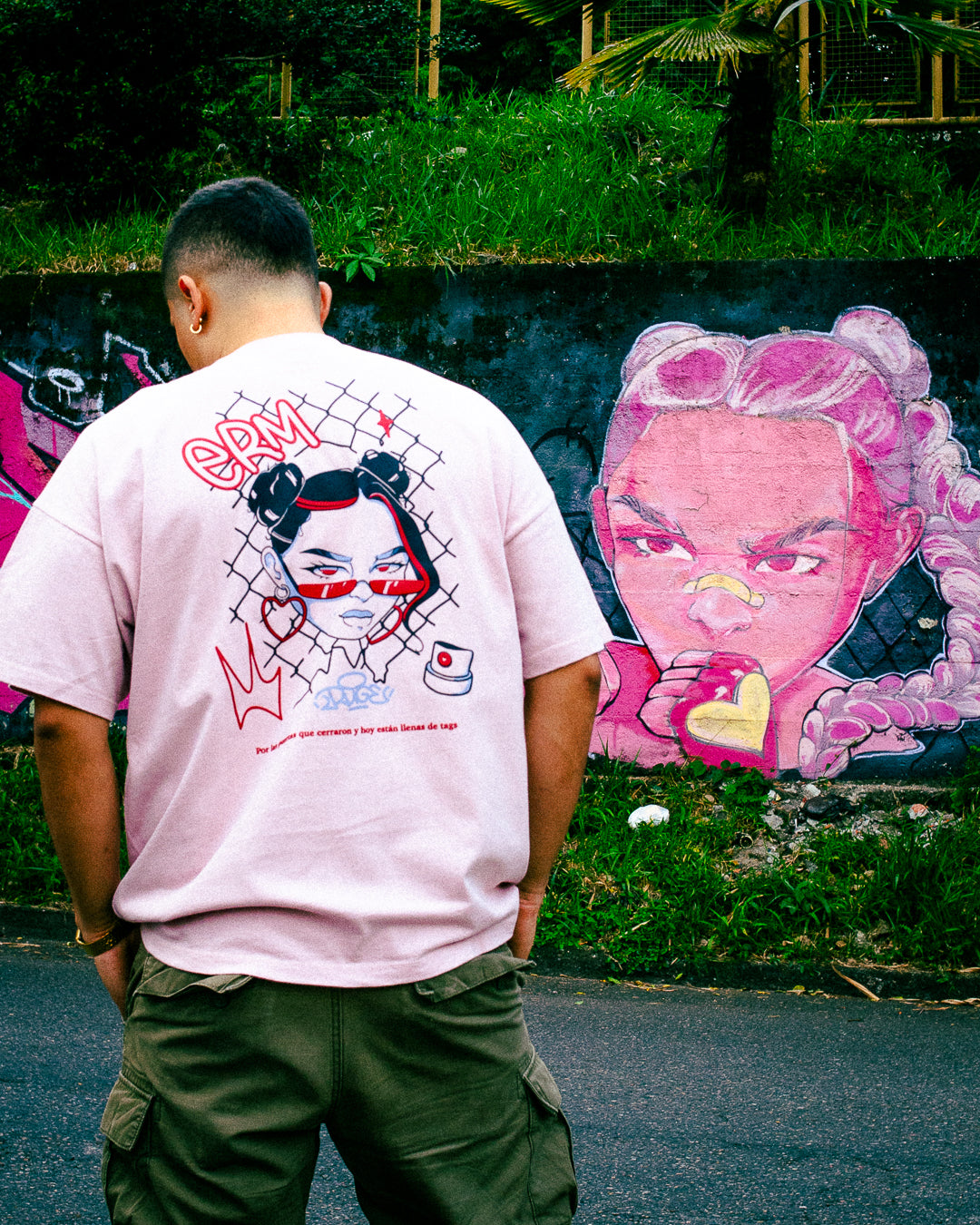 ERM X RUGE OVERSIZE T-SHIRT — ROSA.