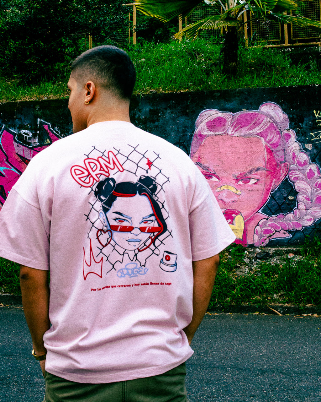 ERM X RUGE OVERSIZE T-SHIRT — ROSA.