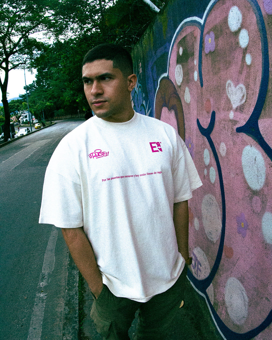 ERM X RUGE OVERSIZE T-SHIRT — MARFIL.
