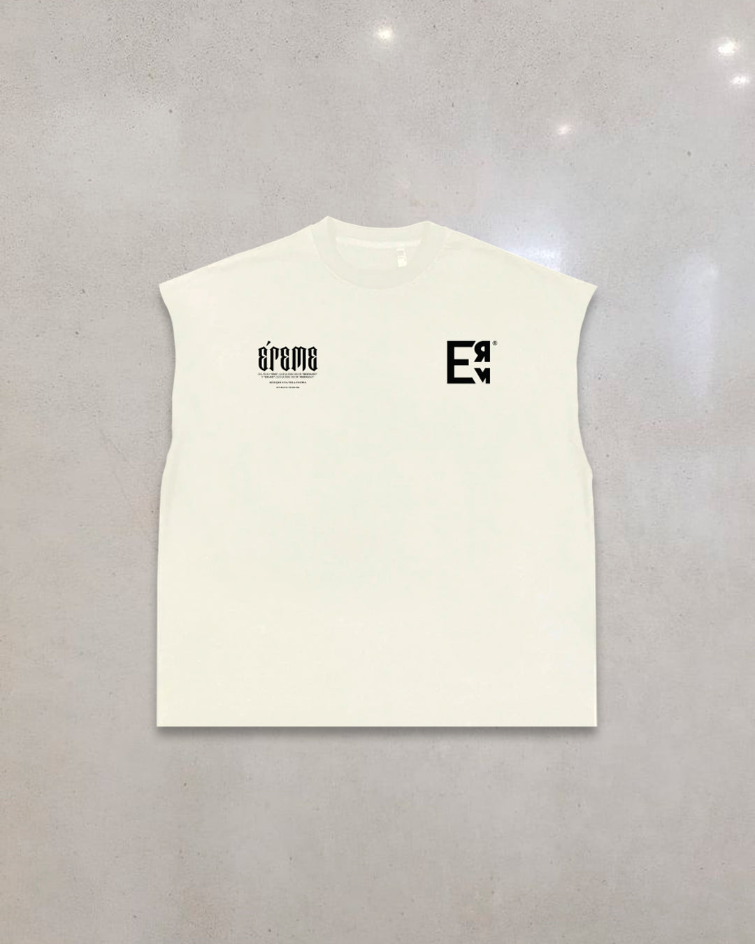 "PLEGARIA" SLEEVELESS T-SHIRT.